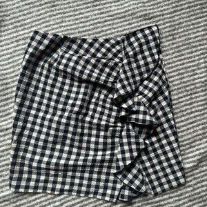 H&M Asymmetrical Black and White Gingham Skirt